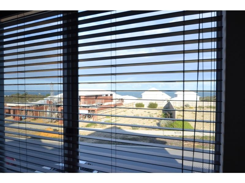 28 Seaside Avenue, Yanchep WA 6035