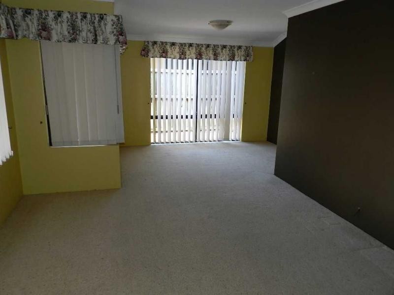 4 Forestview Boulevard, Ellenbrook WA 6069