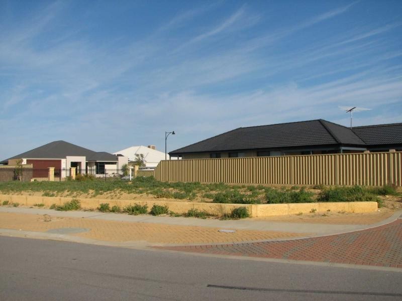 131 Rosegreen Avenue, Butler WA 6036