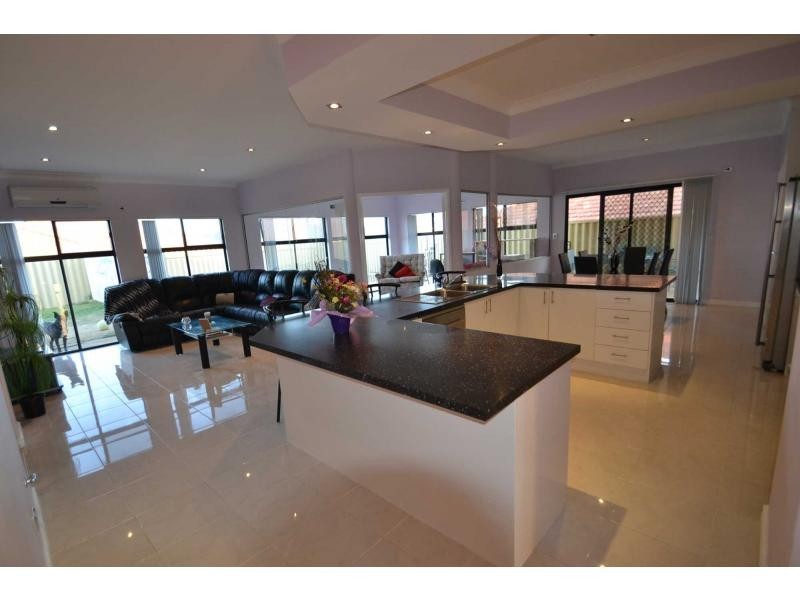 25 Barmouth Loop, Butler WA 6036