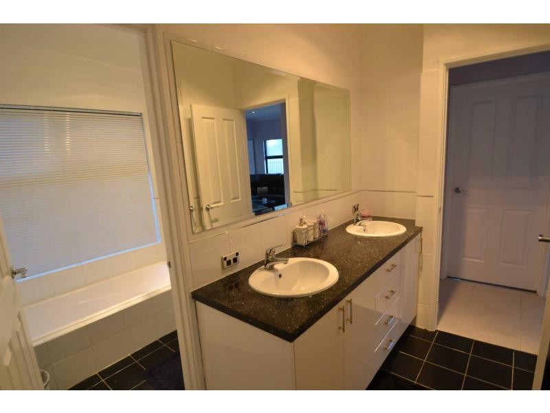 25 Barmouth Loop, Butler WA 6036