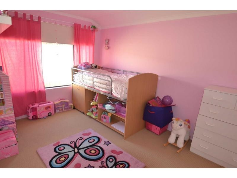 21 Messina Drive, Sinagra WA 6065