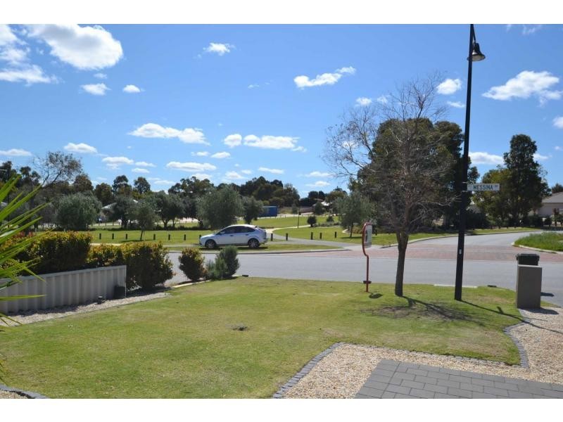 21 Messina Drive, Sinagra WA 6065