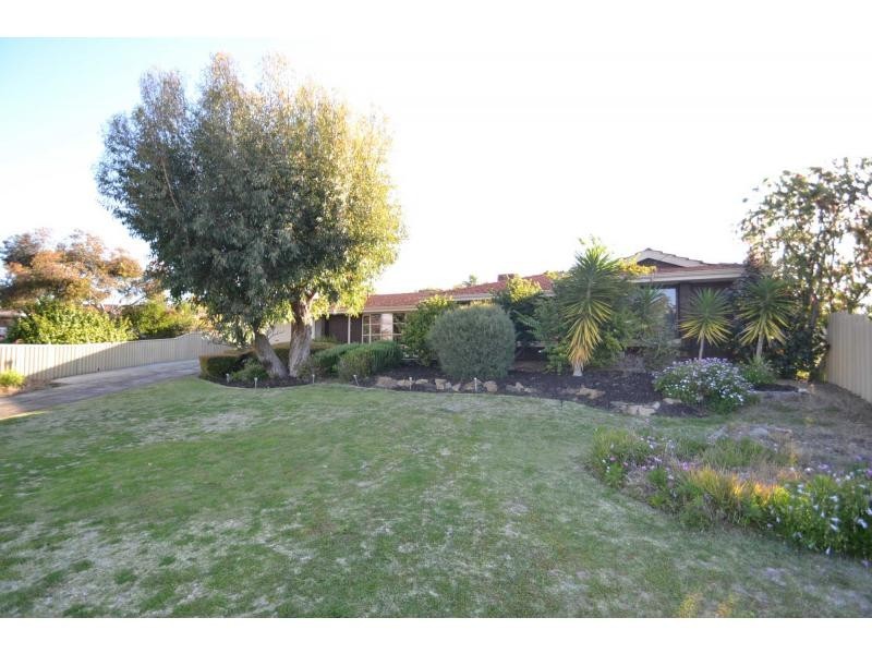 4 Dryandra Court, Greenwood WA 6024