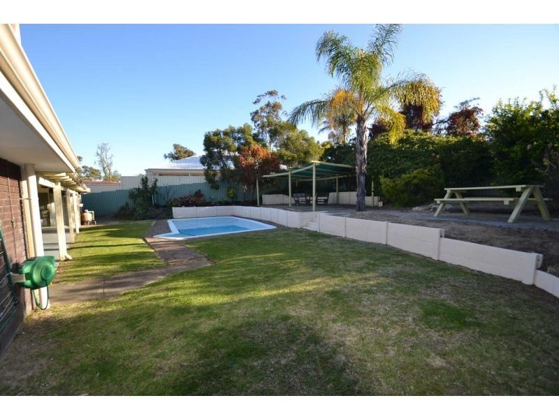 4 Dryandra Court, Greenwood WA 6024