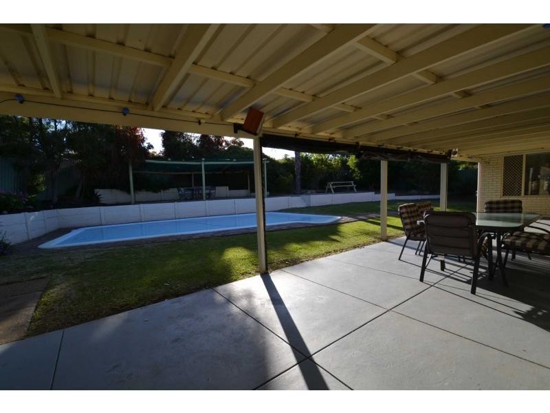 4 Dryandra Court, Greenwood WA 6024