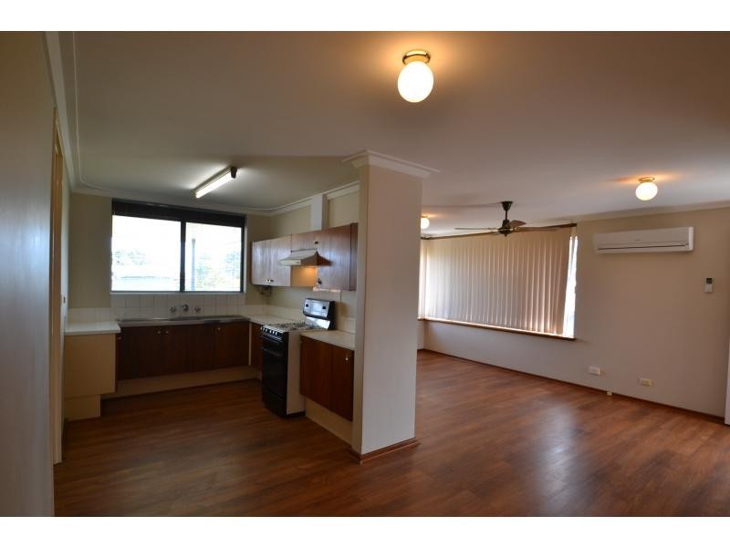 4 Mandalay Place, Craigie WA 6025