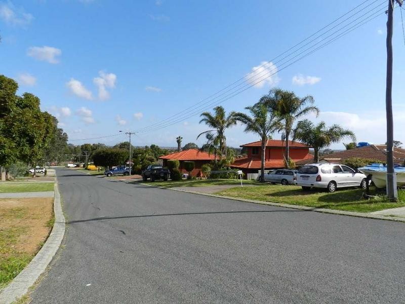 15 Minda Place, Wanneroo WA 6065