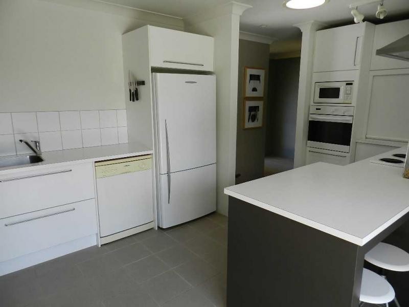 3 Eclipse Crescent, Kallaroo WA 6025
