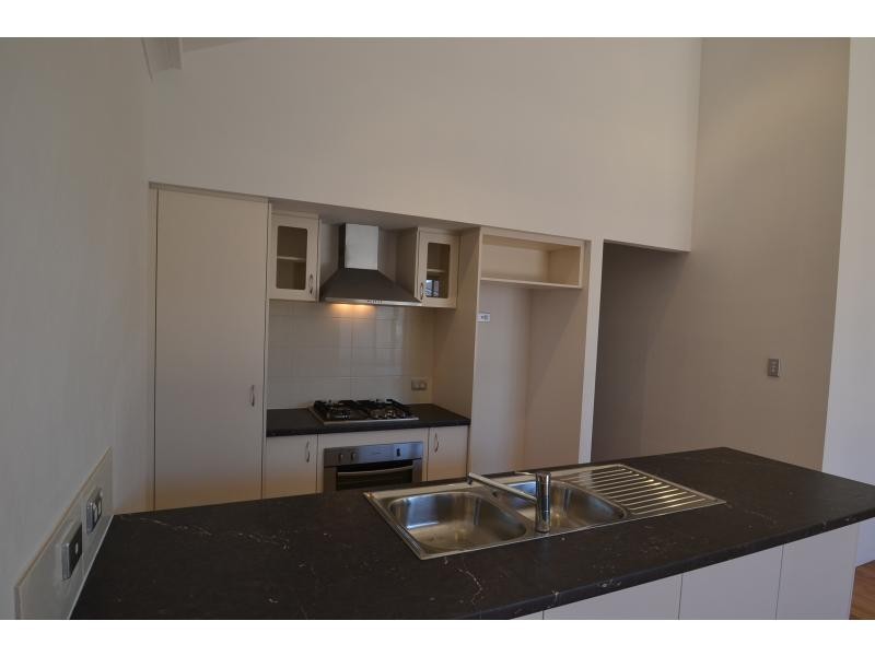 16 Flecker Promenade, Aveley WA 6069
