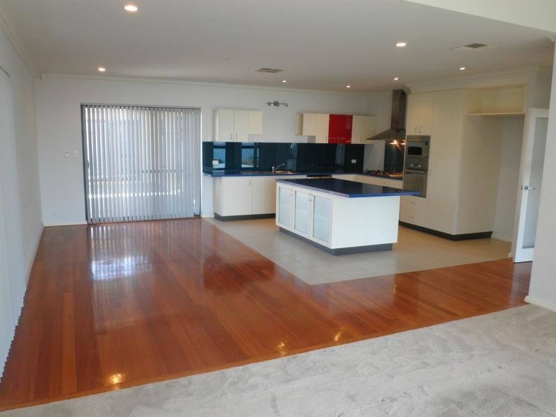 254 Ocean Drive, Quinns Rocks WA 6030