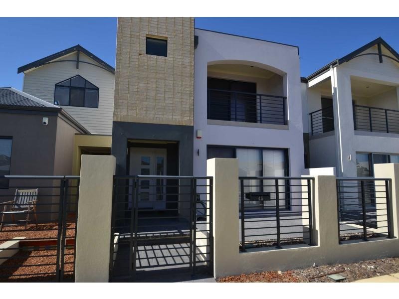 45 Gaudi Way, Clarkson WA 6030