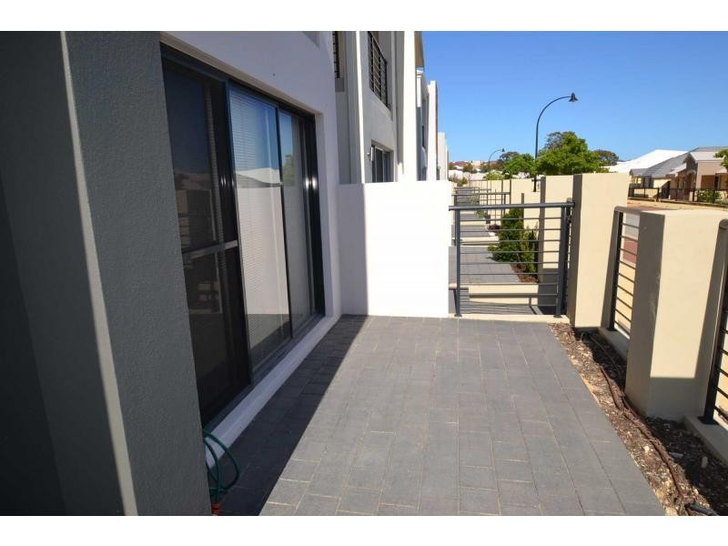 45 Gaudi Way, Clarkson WA 6030