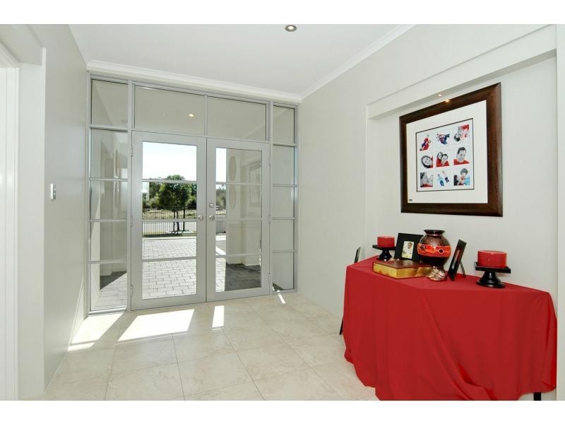 162 Golflinks Drive, Carramar WA 6031