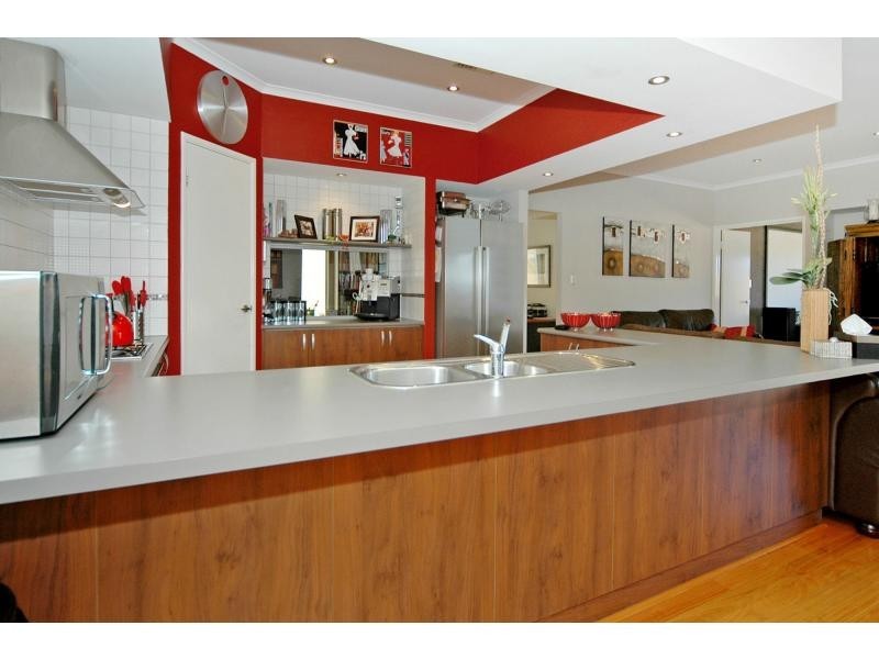 162 Golflinks Drive, Carramar WA 6031