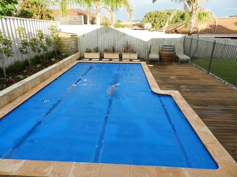 6 McKee Place, Kingsley WA 6026