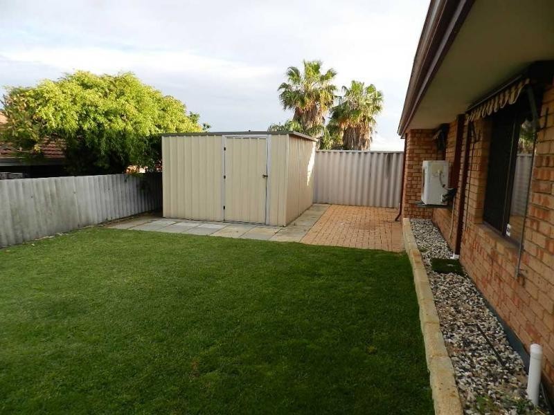 6 McKee Place, Kingsley WA 6026