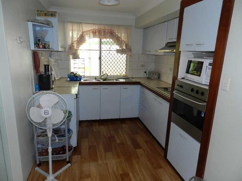 4b Glen Place, Hocking WA 6065