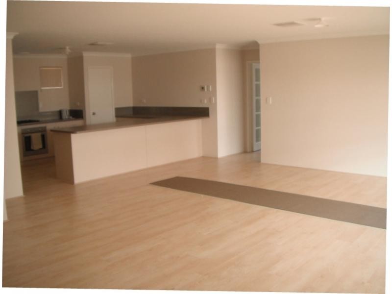 133 Lindsay Beach Boulevard, Yanchep WA 6035