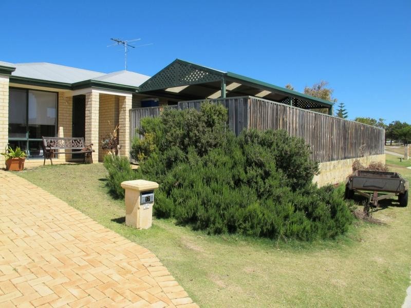 17 Christian Circle, Quinns Rocks WA 6030