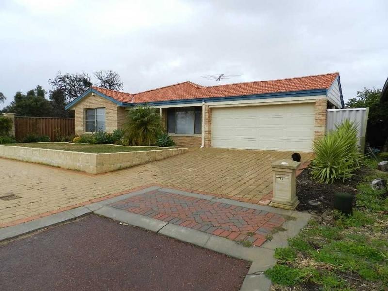 12 Gardiner Heights, Kinross WA 6028