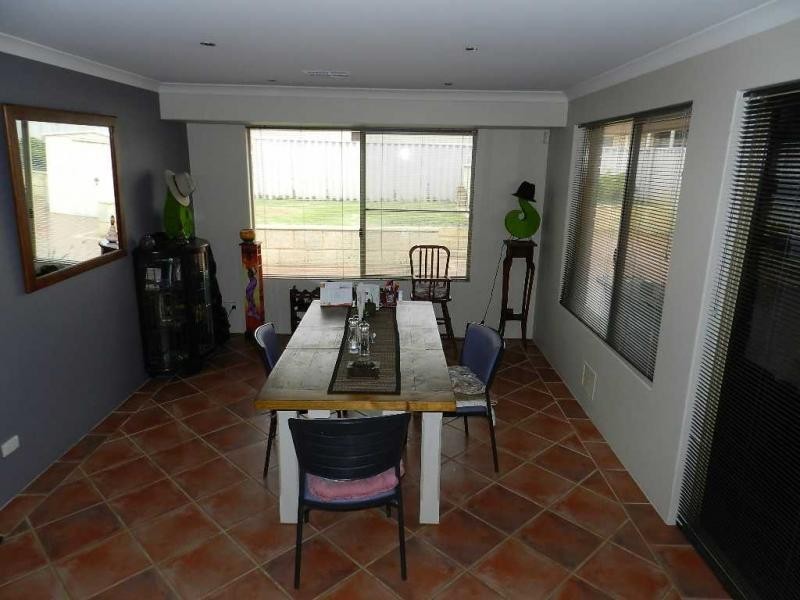 12 Gardiner Heights, Kinross WA 6028