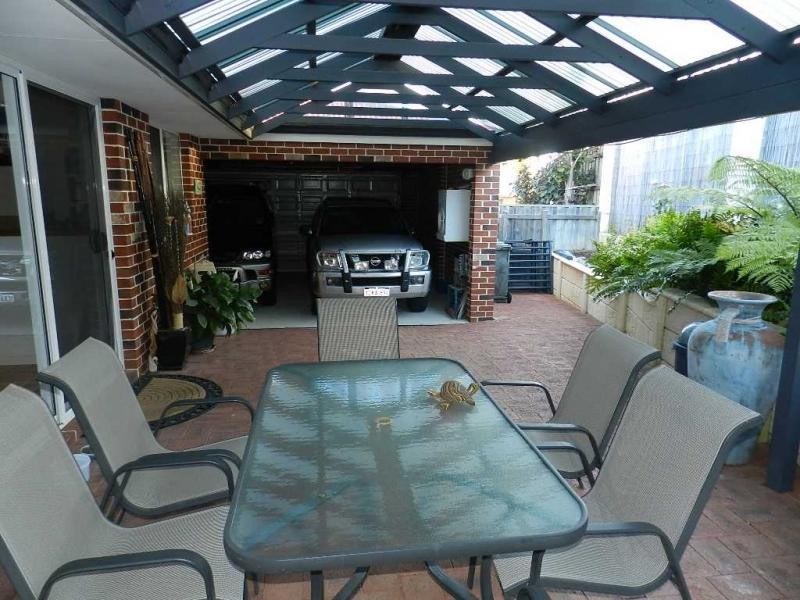 52 Limetree Circuit, Mindarie WA 6030