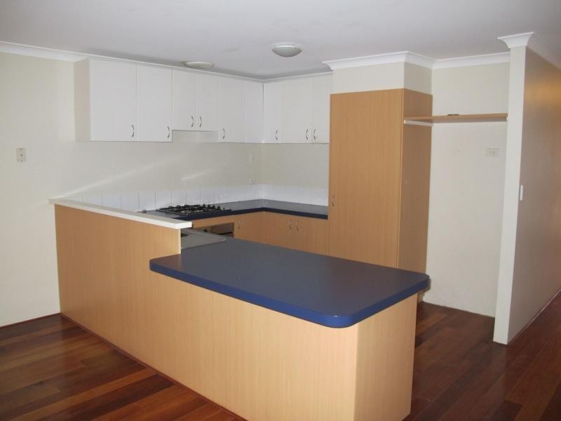 5/9 Yarra Court, Carramar WA 6031