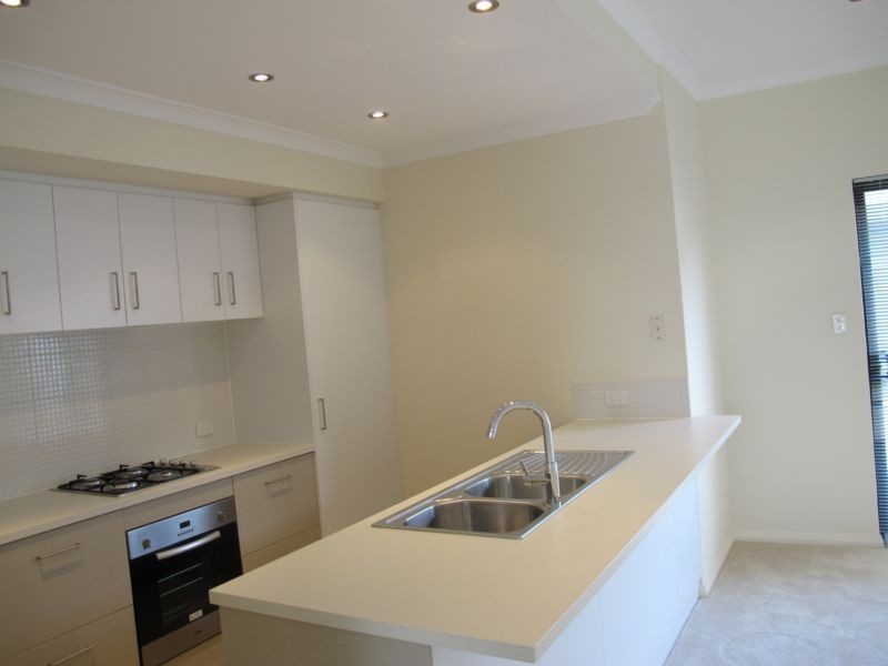 65 Gaudi Way, Clarkson WA 6030