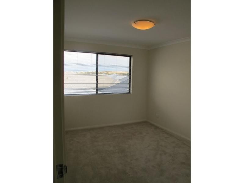 65 Gaudi Way, Clarkson WA 6030