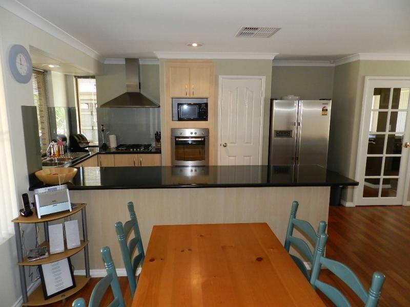 32 Nanika Crescent, Joondalup WA 6027