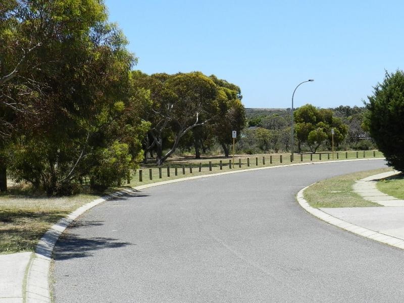 32 Nanika Crescent, Joondalup WA 6027