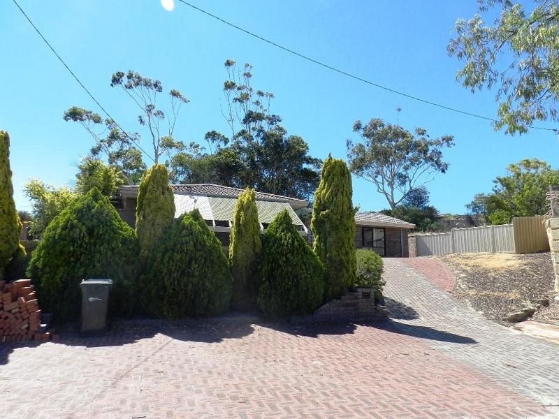 18 Graphic Court, Beldon WA 6027