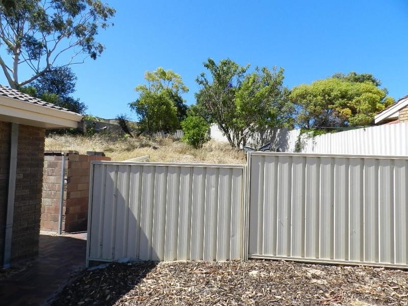 18 Graphic Court, Beldon WA 6027