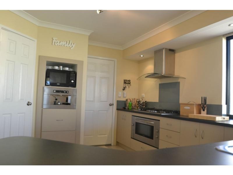 65 Galileo Avenue, Tapping WA 6065