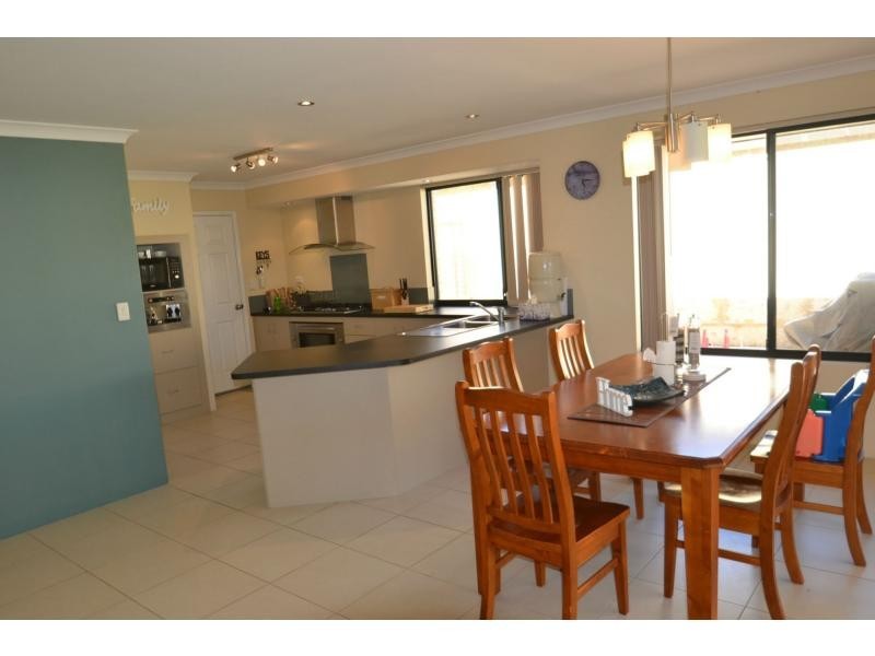 65 Galileo Avenue, Tapping WA 6065