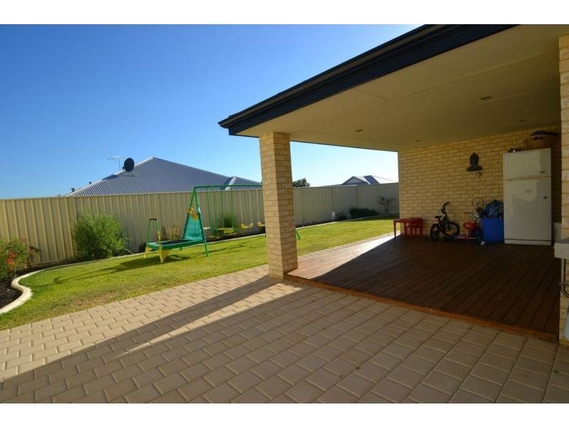 65 Galileo Avenue, Tapping WA 6065