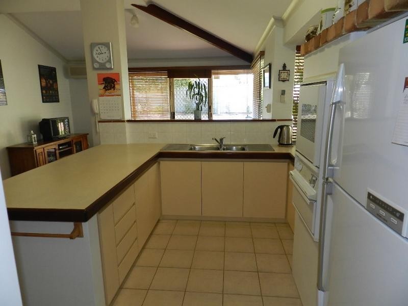 37 Cadoux Loop, Hocking WA 6065