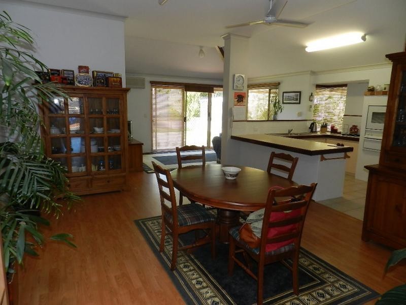 37 Cadoux Loop, Hocking WA 6065