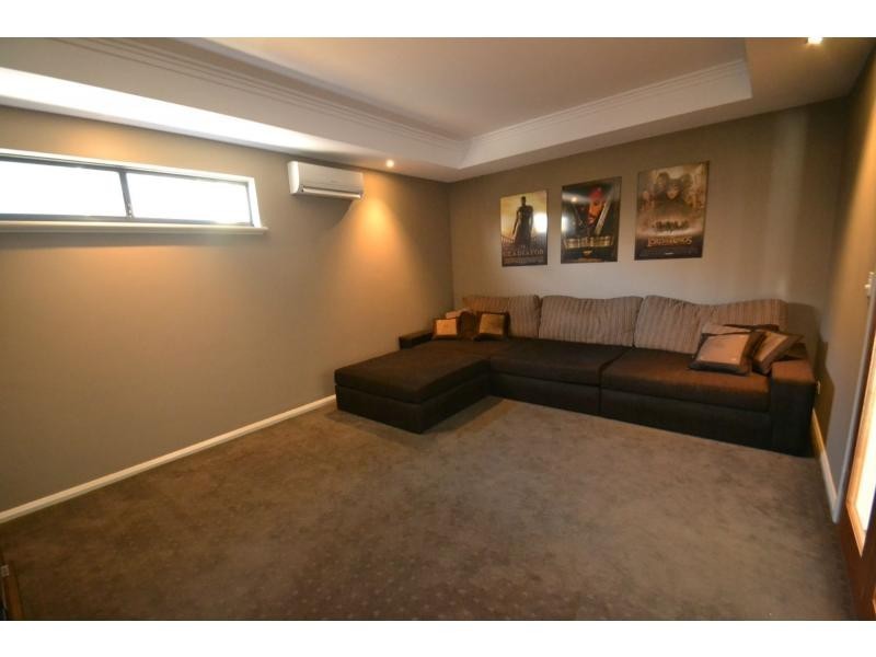 25 St Anthony Avenue, Quinns Rocks WA 6030