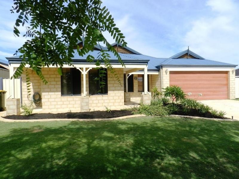 8 Swanmore Street, Butler WA 6036