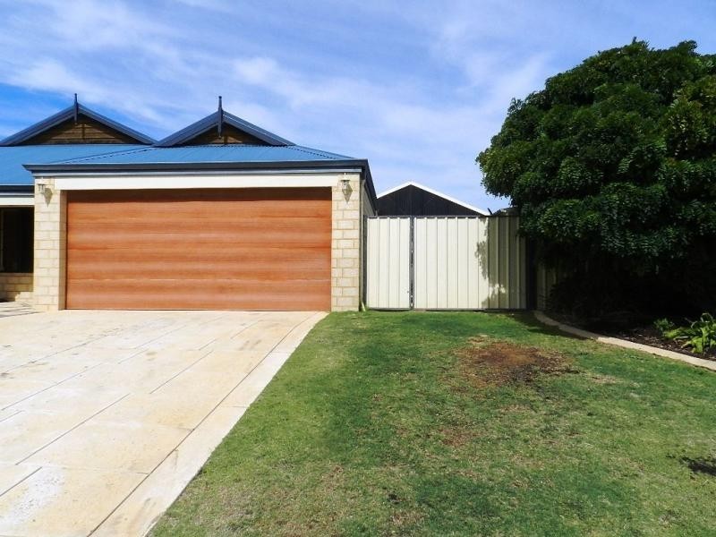 8 Swanmore Street, Butler WA 6036