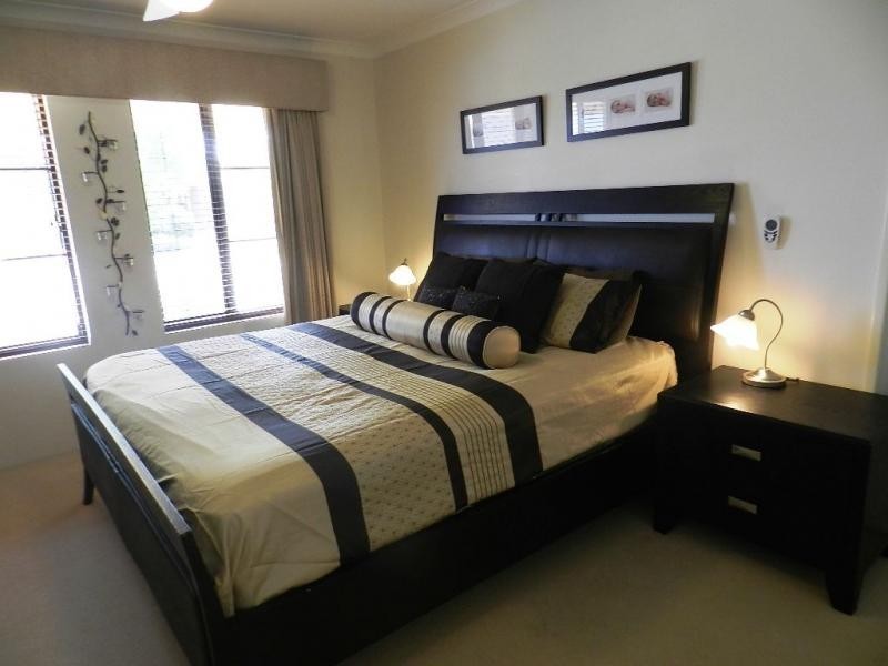 8 Swanmore Street, Butler WA 6036