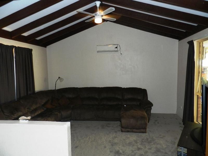 18 Sunningdale Road, Yanchep WA 6035