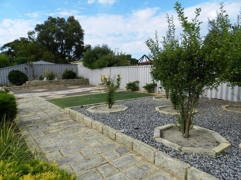 18 Sunningdale Road, Yanchep WA 6035