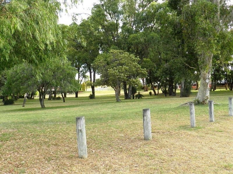 18 Sunningdale Road, Yanchep WA 6035