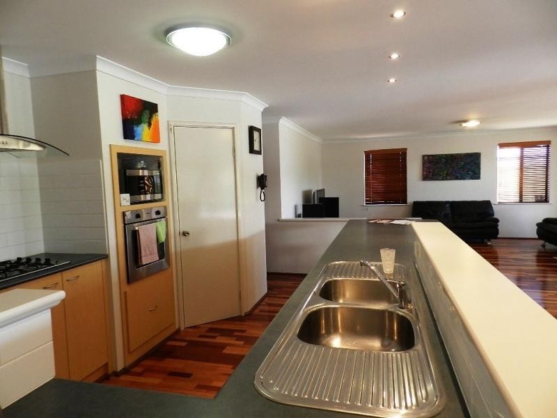 22 Sanderstead Loop, Butler WA 6036