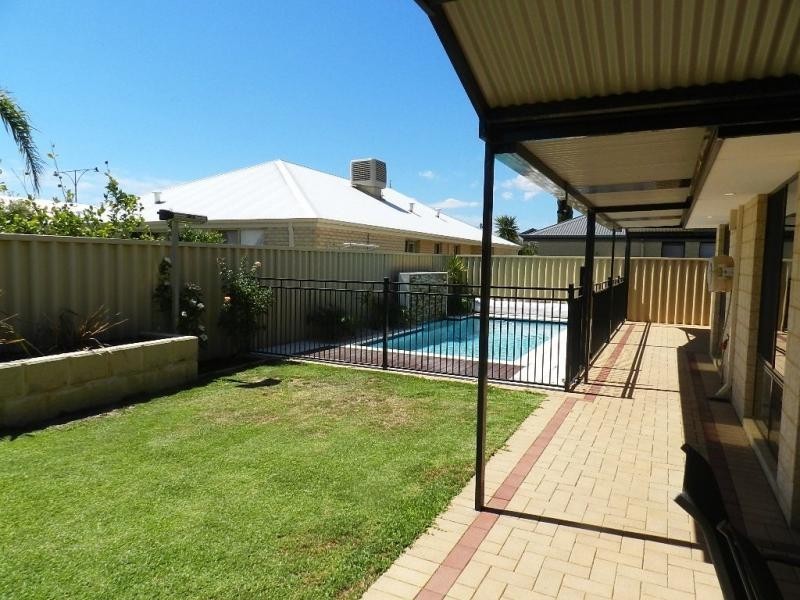 22 Sanderstead Loop, Butler WA 6036