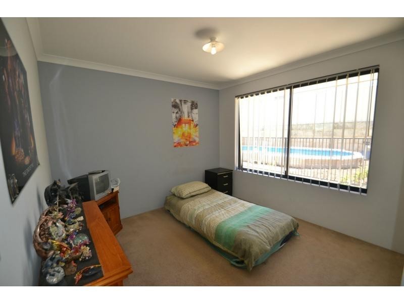 33 Cyandra Loop, Banksia Grove WA 6031