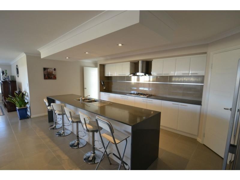 7 Portaferry Gardens, Ridgewood WA 6030